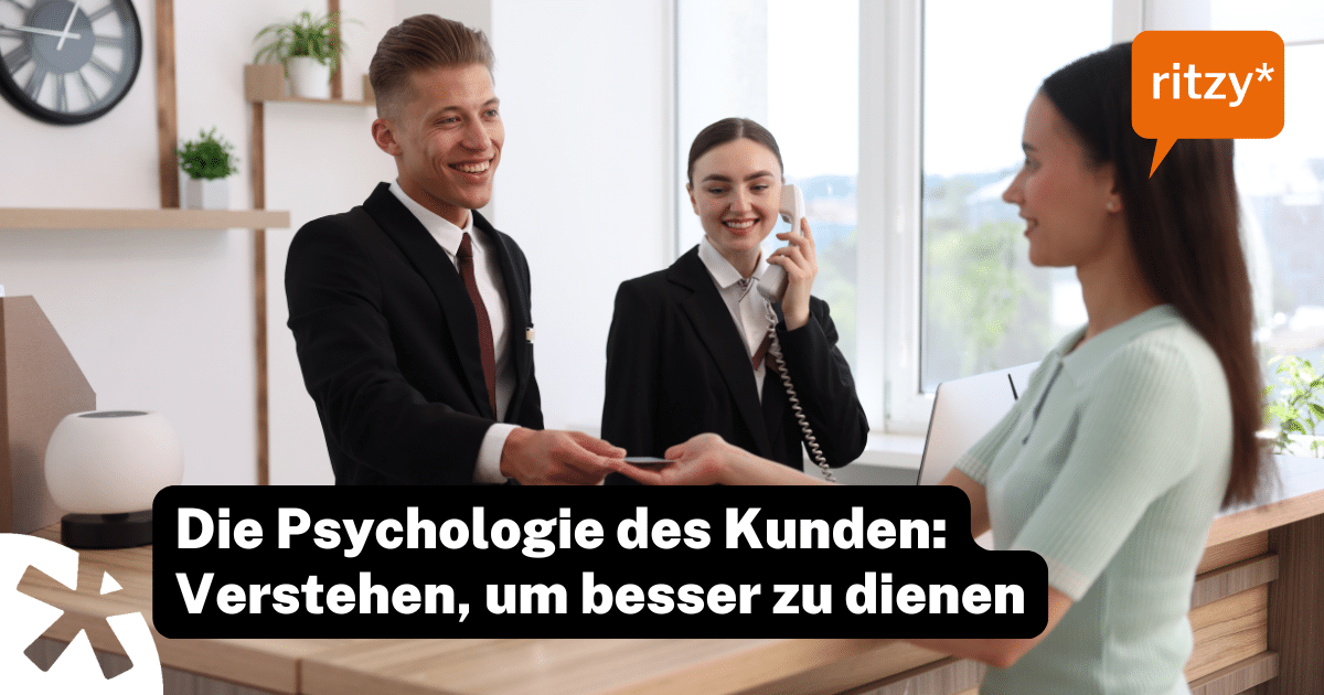 Kunden an der Reception. Lachen.