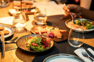 Weiterbildung Gastronomie im Wallis: Service und Gästeerlebnis mit ritzy*